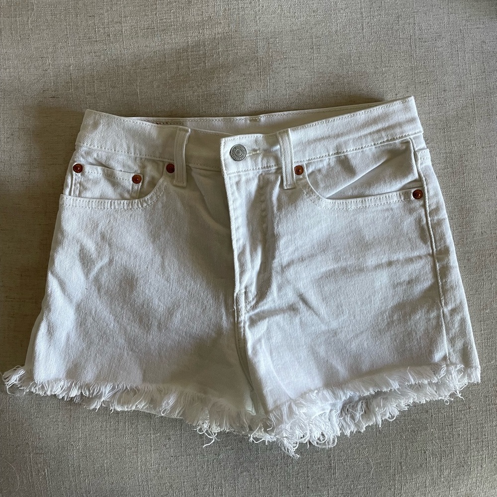 Levi’s high waisted stretch denim shorts